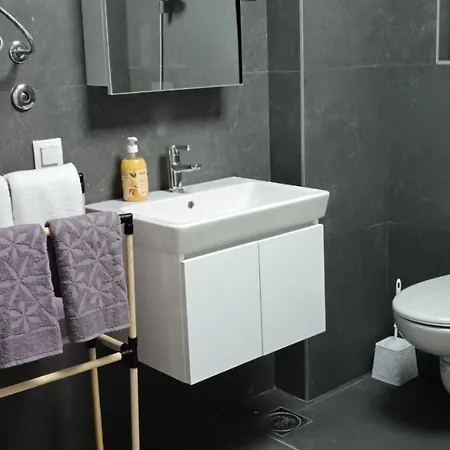 Sky View N&n Appartement *