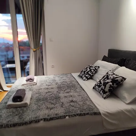 Sky View N&n Daire *