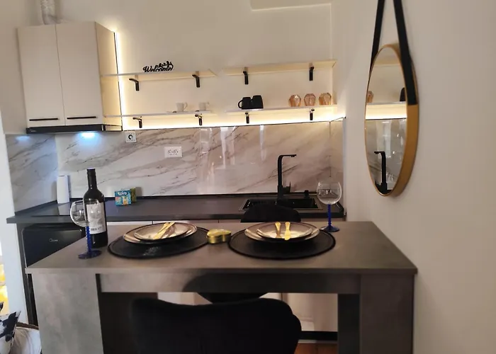 Sky View N&n * Skopje